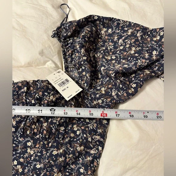 Lush Floral Long Sleeve Dress - NWT - Size M - Picture 12 of 14
